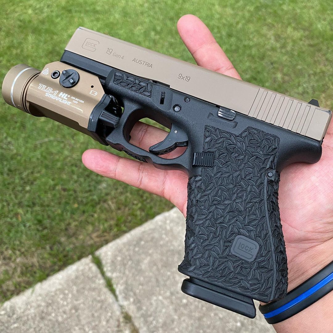 Glock 19 gen 4 price
