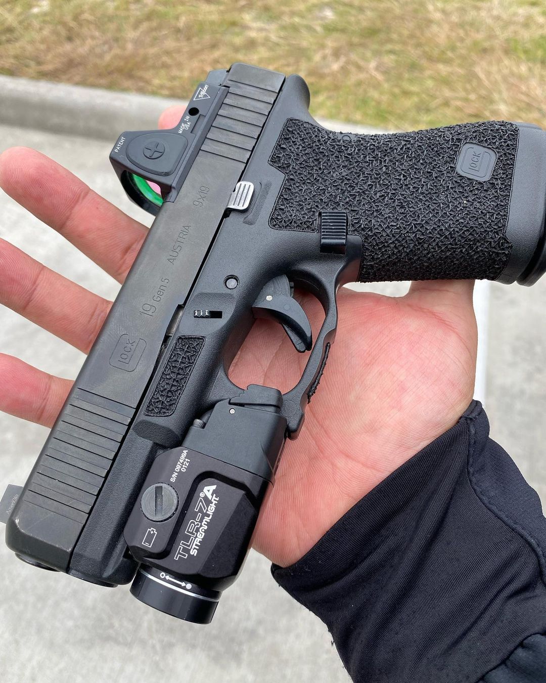 Glock 19 gen 5 for sale